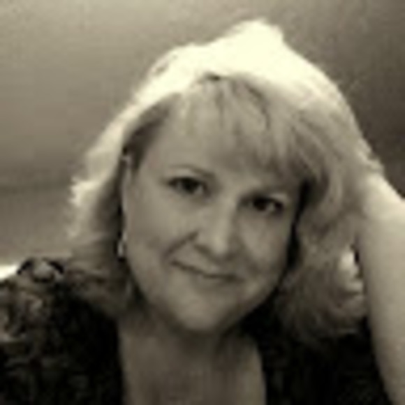 Meet your Posher, Tonya - Picture 1 of 1